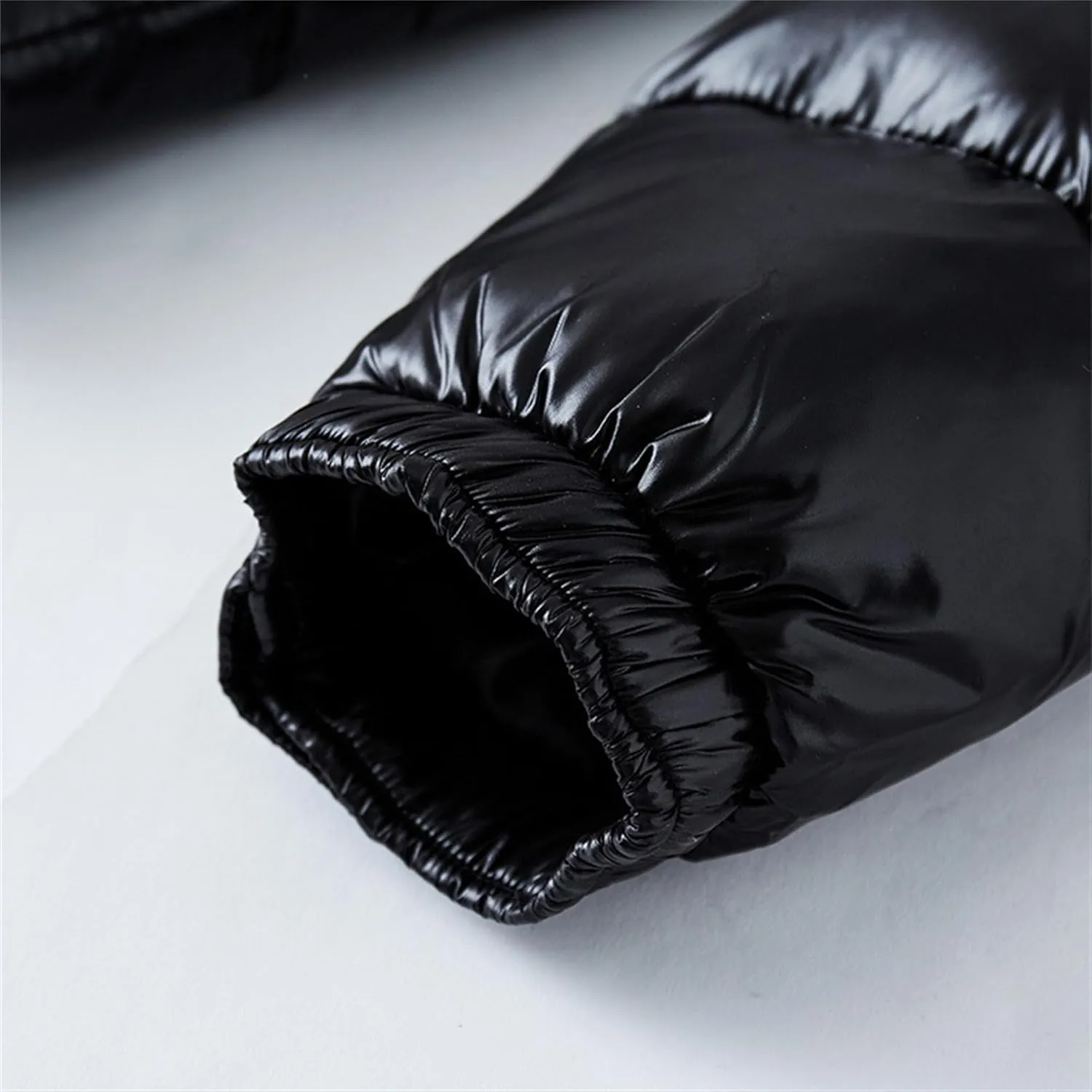JEsilunmaMY Men's Thermal Shiny Hooded Puffer Jacket Winter Coats Water-Resistant Down Coats Insulated Padded Puffy Coat