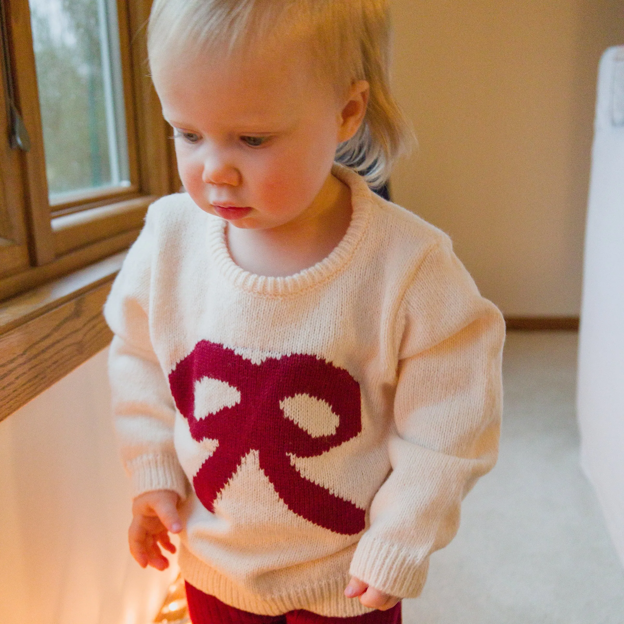 oh baby! Crew Neck Sweater - Red Berry Bow - Cream